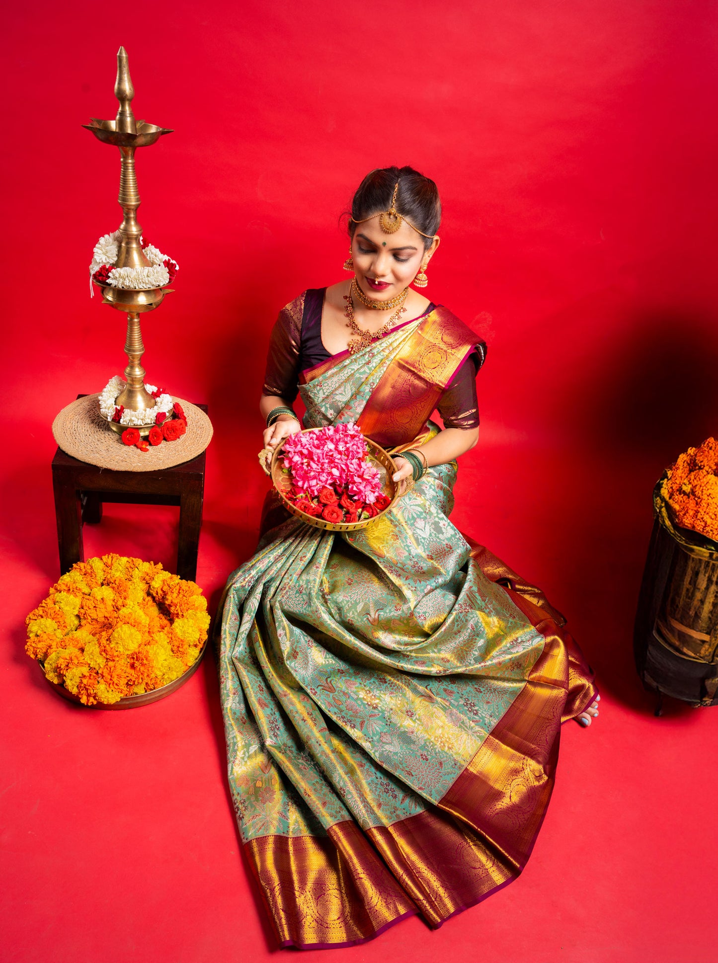 Shrivvi Floral Green Silk Saree With Red Border