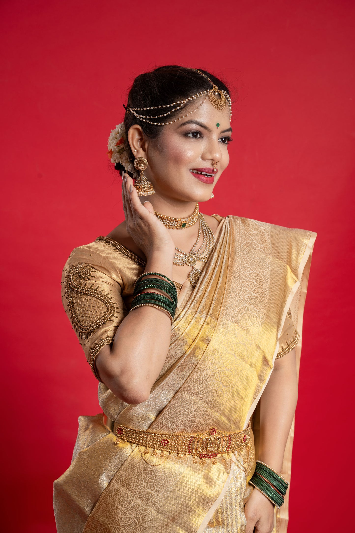 Shrivvi Golden Silk Saree