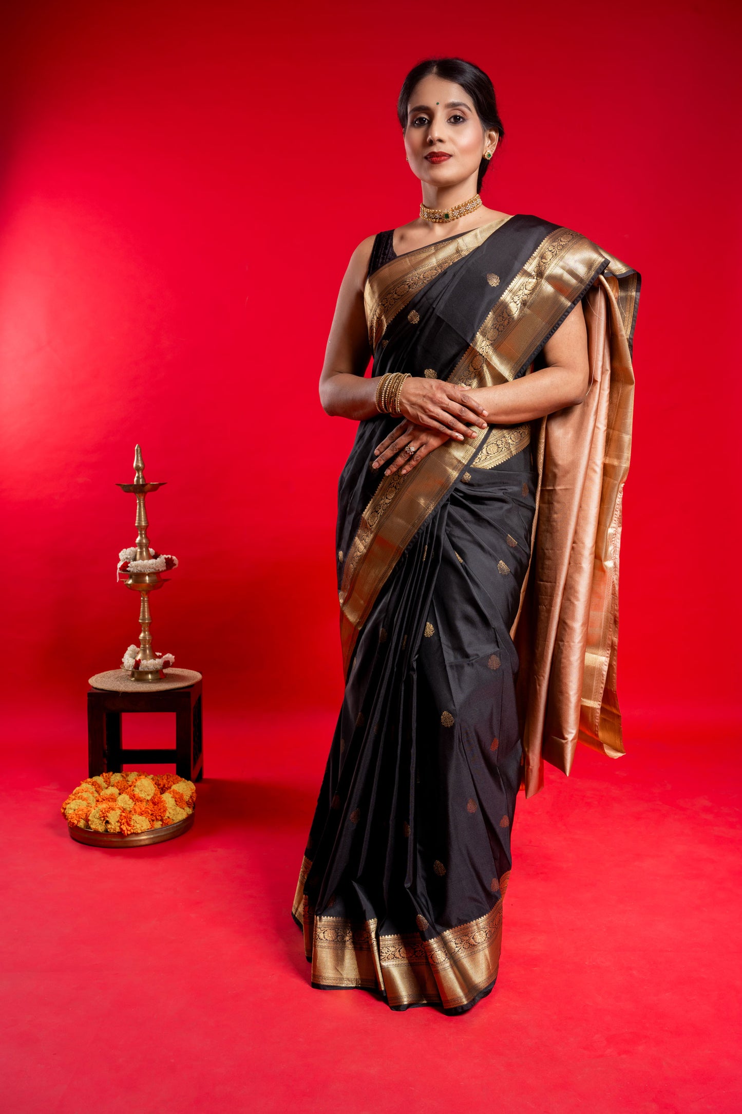 Shrivvi Rich Black Silk Saree
