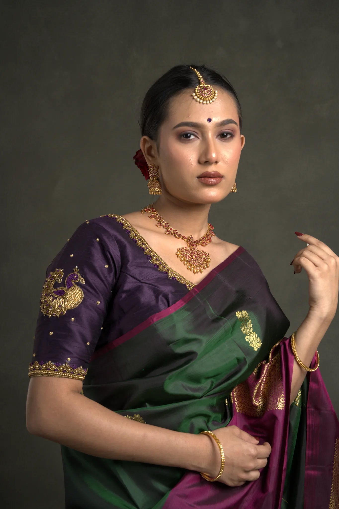 Shrivvi Graceful Green Silk Saree with Purple Square Golden Zari Border