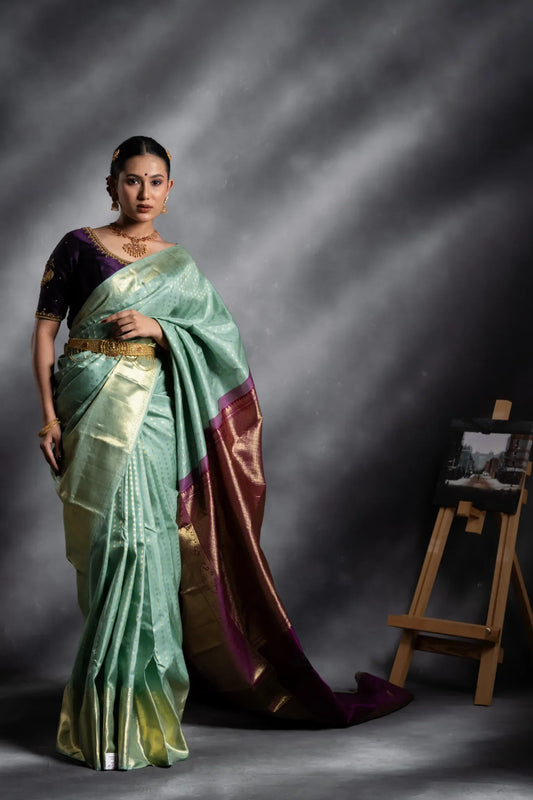 shrivvi-apple-green-silk-saree-with-golden-butta-golden-pallu