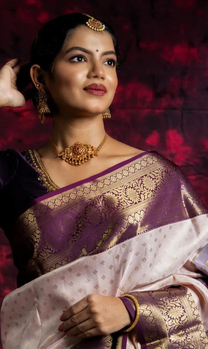 Shrivvi Baby Pink Silk Saree With Purple Border