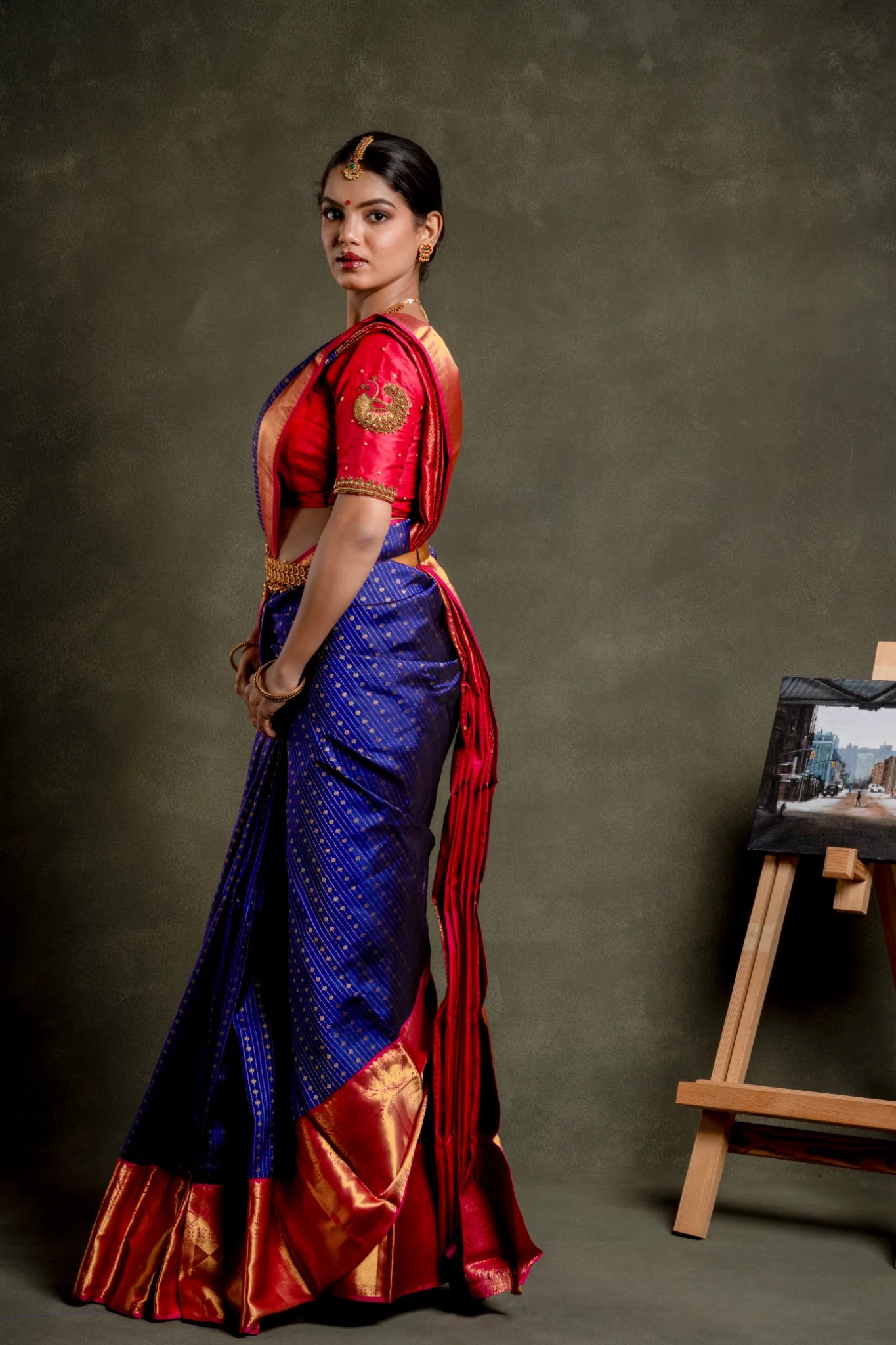 Shrivvi Dark Blue Silk Saree With Golden Butta, Vertical Zari & Red Pallu