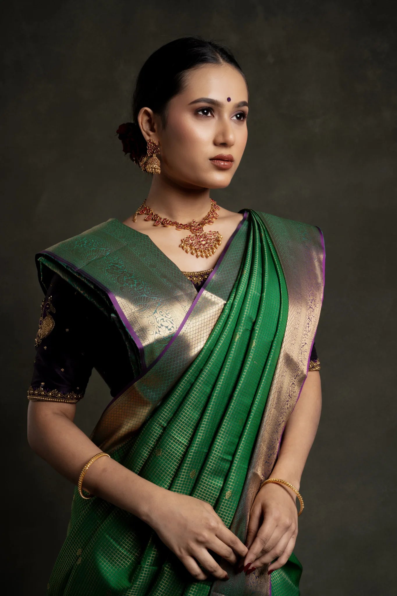 Shrivvi Green Silk Saree With Golden Butta, Vertical Golden Zari & Golden Pallu