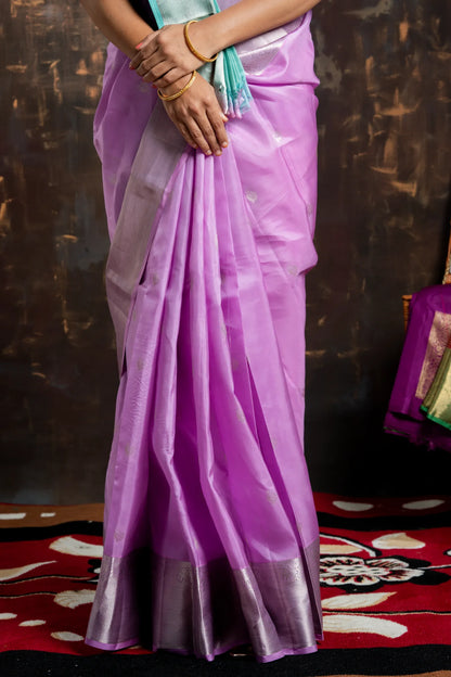 Shrivvi Lavender Silk Saree With Silver Buta Work & Green Pallu